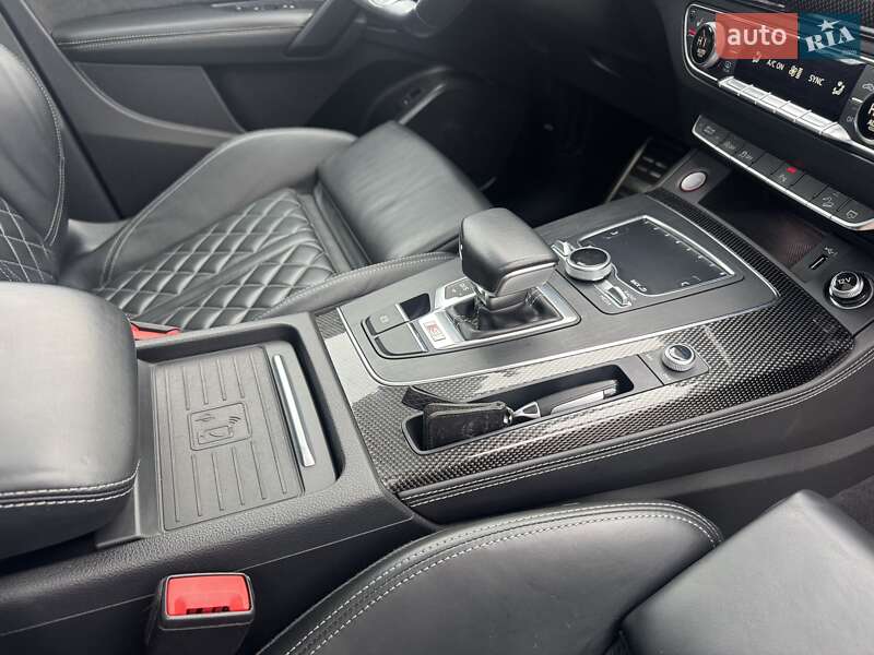 Позашляховик / Кросовер Audi SQ5 2019 в Тернополі