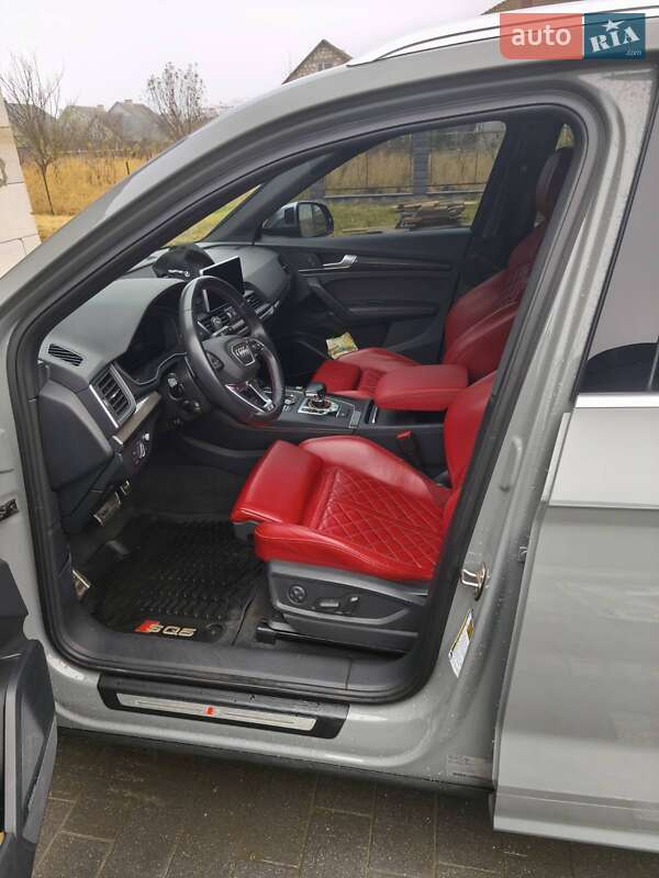 Позашляховик / Кросовер Audi SQ5 2018 в Рівному фото 8 Позашляховик / Кросовер Audi SQ5 2018 в Рівному
