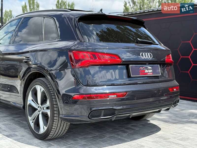 Внедорожник / Кроссовер Audi SQ5 2019 в Днепре фото 42 Внедорожник / Кроссовер Audi SQ5 2019 в Днепре