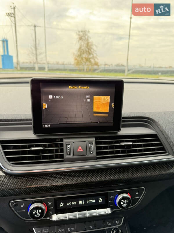 Внедорожник / Кроссовер Audi SQ5 2018 в Днепре фото 35 Внедорожник / Кроссовер Audi SQ5 2018 в Днепре