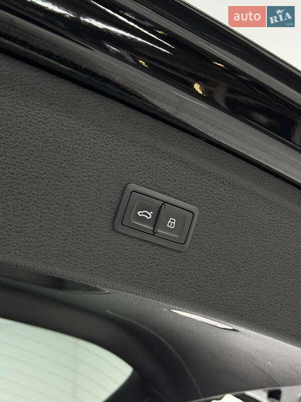 Позашляховик / Кросовер Audi SQ5 2018 в Одесі