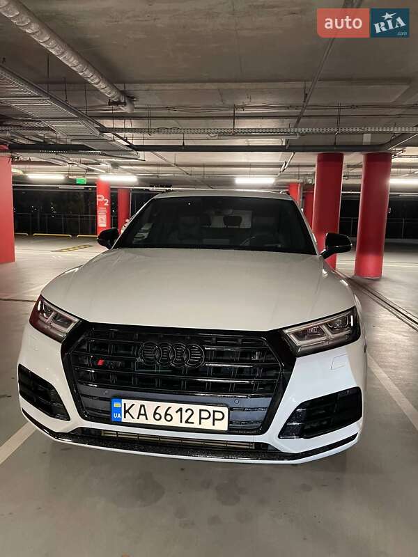Внедорожник / Кроссовер Audi SQ5 2018 в Киеве фото 22 Внедорожник / Кроссовер Audi SQ5 2018 в Киеве