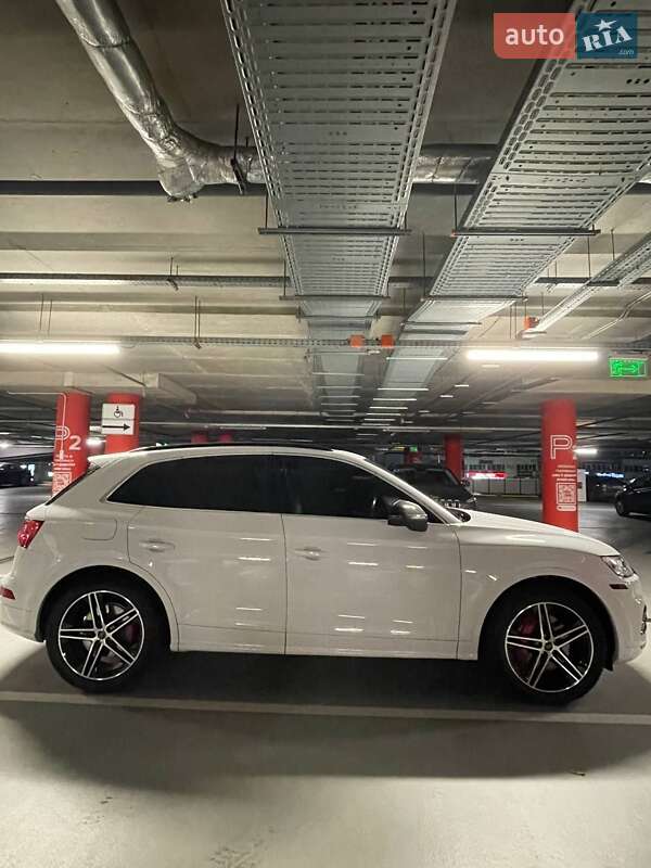 Внедорожник / Кроссовер Audi SQ5 2018 в Киеве фото 28 Внедорожник / Кроссовер Audi SQ5 2018 в Киеве