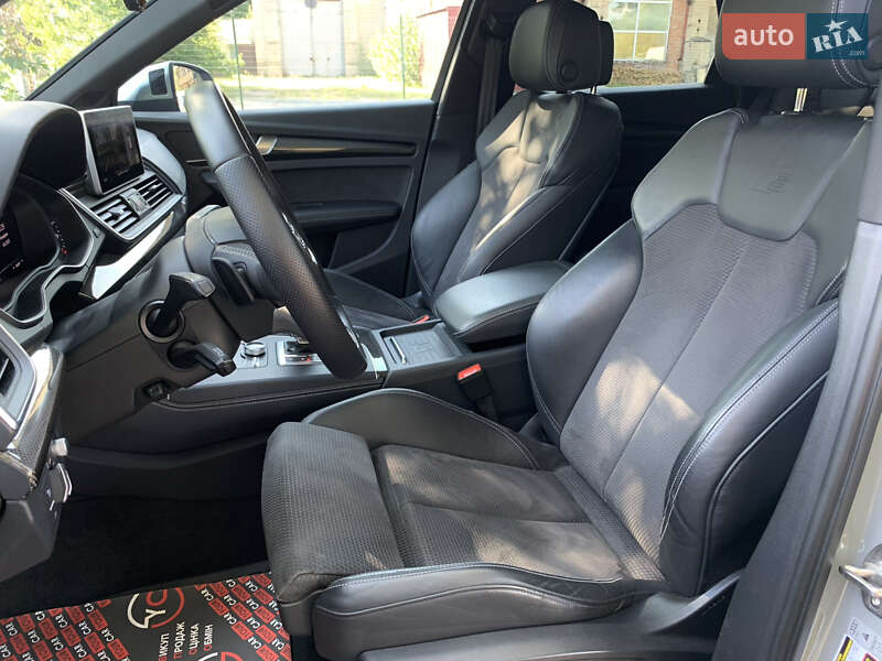 Позашляховик / Кросовер Audi SQ5 2018 в Києві