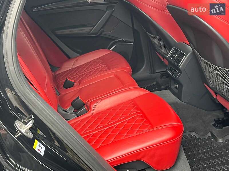 Позашляховик / Кросовер Audi SQ5 2018 в Києві фото 26 Позашляховик / Кросовер Audi SQ5 2018 в Києві