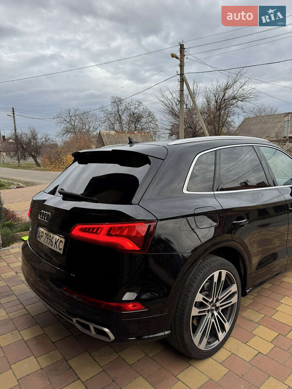 Внедорожник / Кроссовер Audi SQ5 2018 в Запорожье