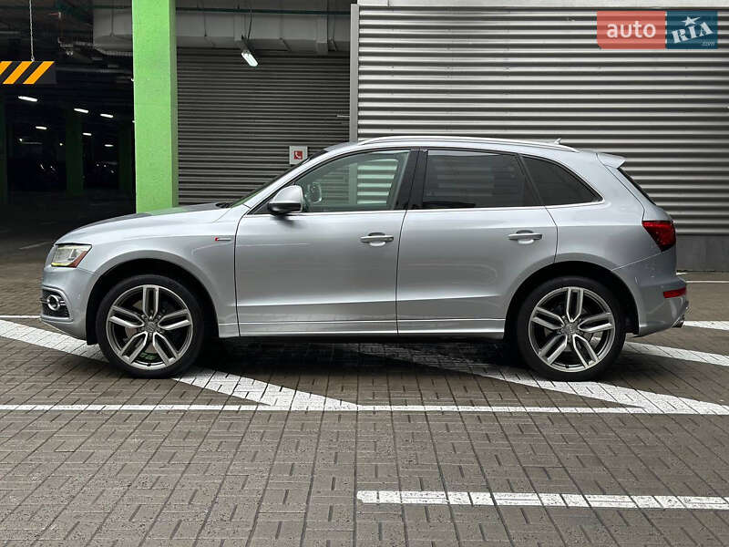 Внедорожник / Кроссовер Audi SQ5 2014 в Киеве