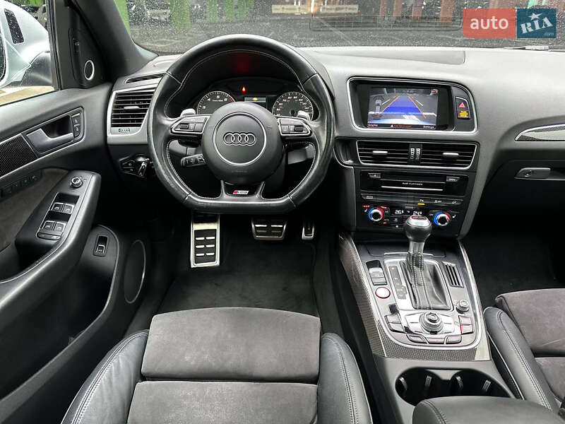 Внедорожник / Кроссовер Audi SQ5 2014 в Киеве