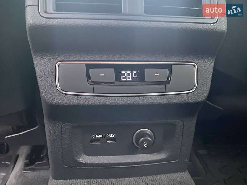 Внедорожник / Кроссовер Audi SQ5 2023 в Днепре