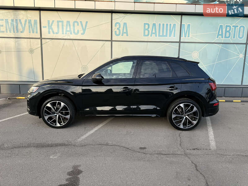 Позашляховик / Кросовер Audi SQ5 2023 в Полтаві