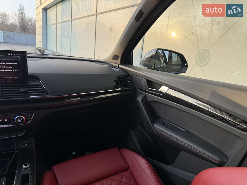 Позашляховик / Кросовер Audi SQ5 2023 в Полтаві