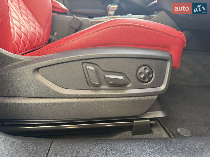 Позашляховик / Кросовер Audi SQ5 2023 в Полтаві