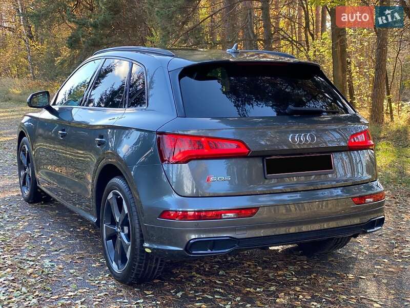 Внедорожник / Кроссовер Audi SQ5 2019 в Киеве
