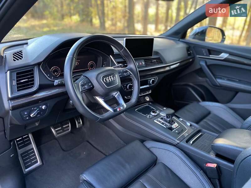 Внедорожник / Кроссовер Audi SQ5 2019 в Киеве