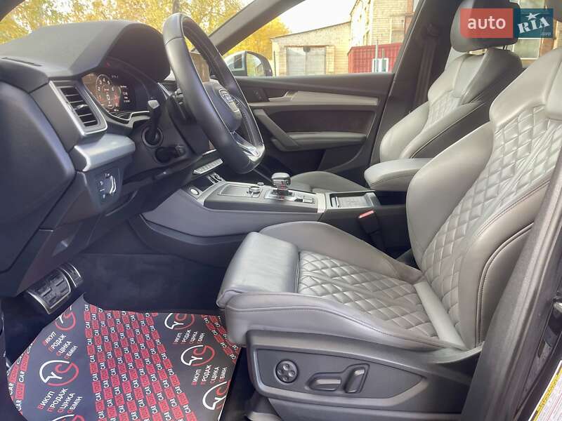 Внедорожник / Кроссовер Audi SQ5 2019 в Киеве фото 33 Внедорожник / Кроссовер Audi SQ5 2019 в Киеве