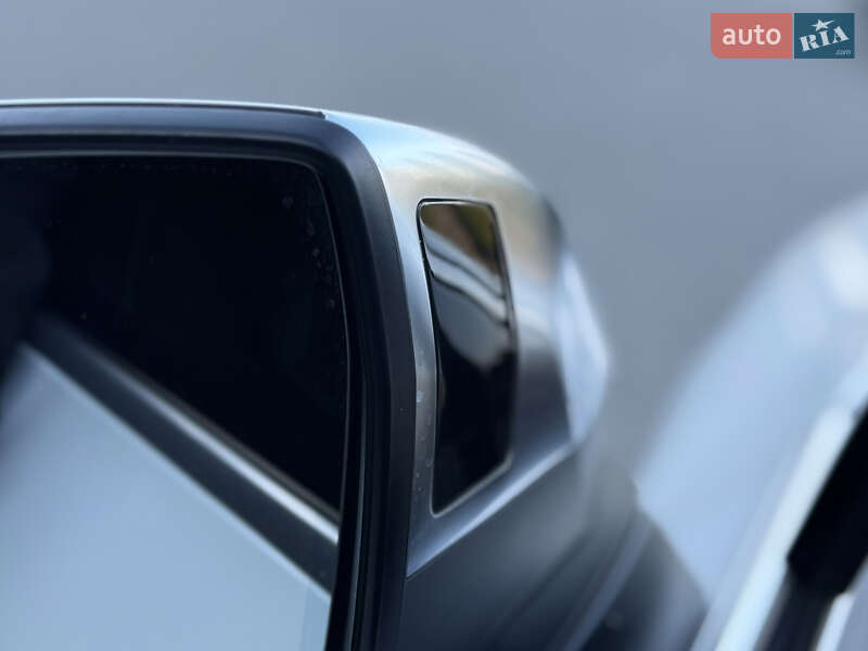 Позашляховик / Кросовер Audi SQ5 2017 в Тернополі