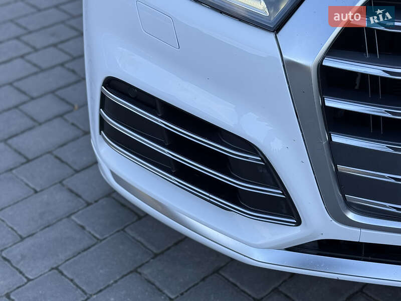 Позашляховик / Кросовер Audi SQ5 2017 в Тернополі