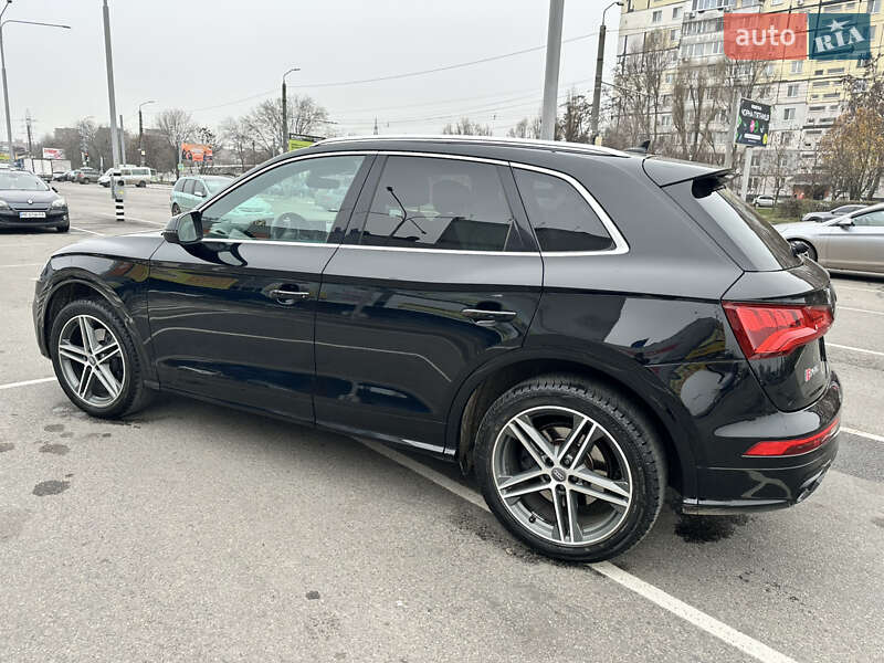Внедорожник / Кроссовер Audi SQ5 2018 в Днепре фото 41 Внедорожник / Кроссовер Audi SQ5 2018 в Днепре