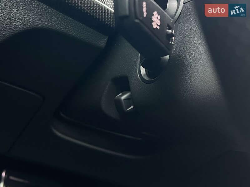 Внедорожник / Кроссовер Audi SQ5 2021 в Киеве