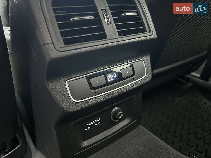 Внедорожник / Кроссовер Audi SQ5 2021 в Киеве