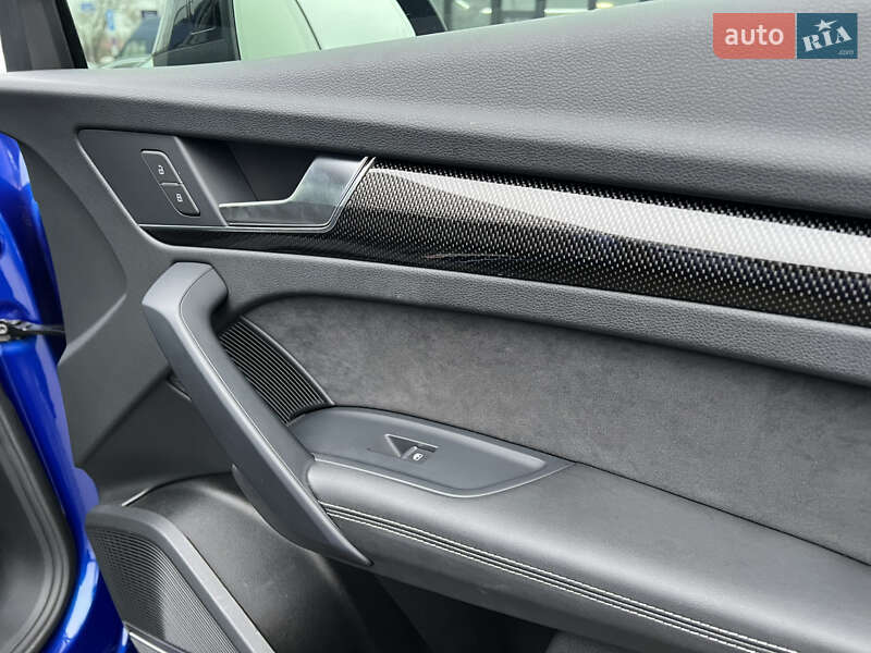 Внедорожник / Кроссовер Audi SQ5 2021 в Киеве