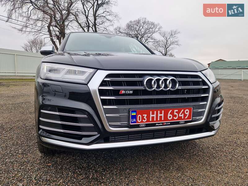 Внедорожник / Кроссовер Audi SQ5 2018 в Полтаве