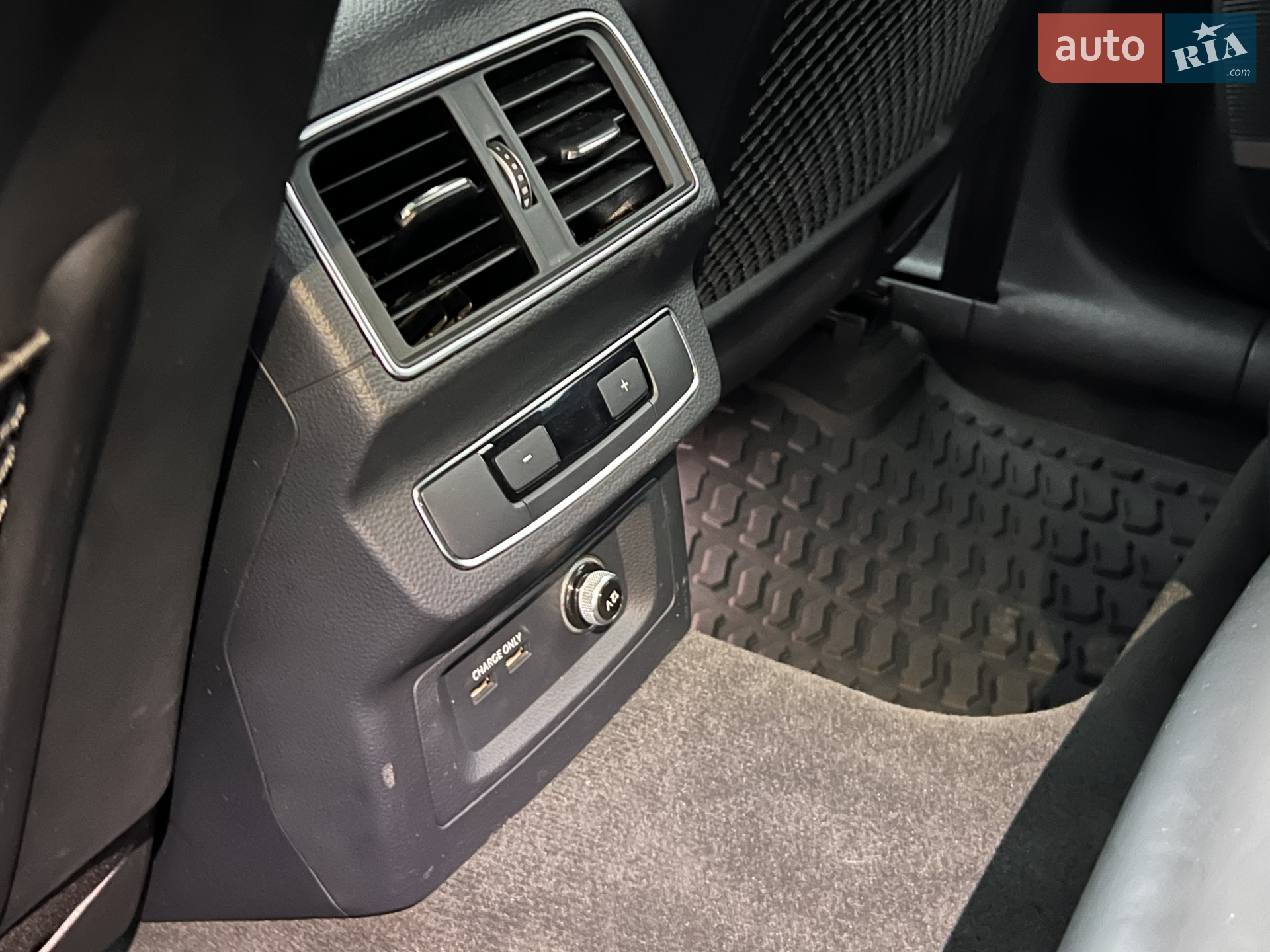 2018 Audi SQ5 - мініатюра 20