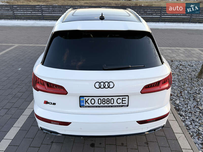 Позашляховик / Кросовер Audi SQ5 2018 в Мукачевому