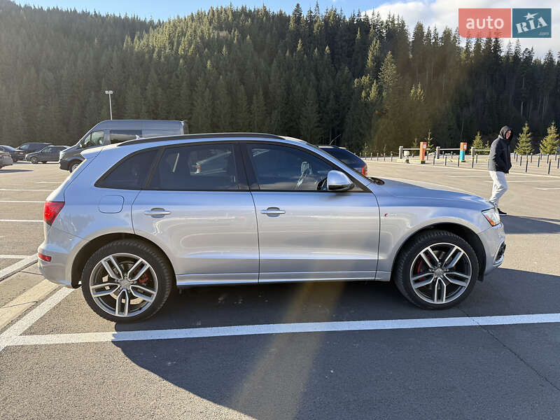 Внедорожник / Кроссовер Audi SQ5 2016 в Киеве