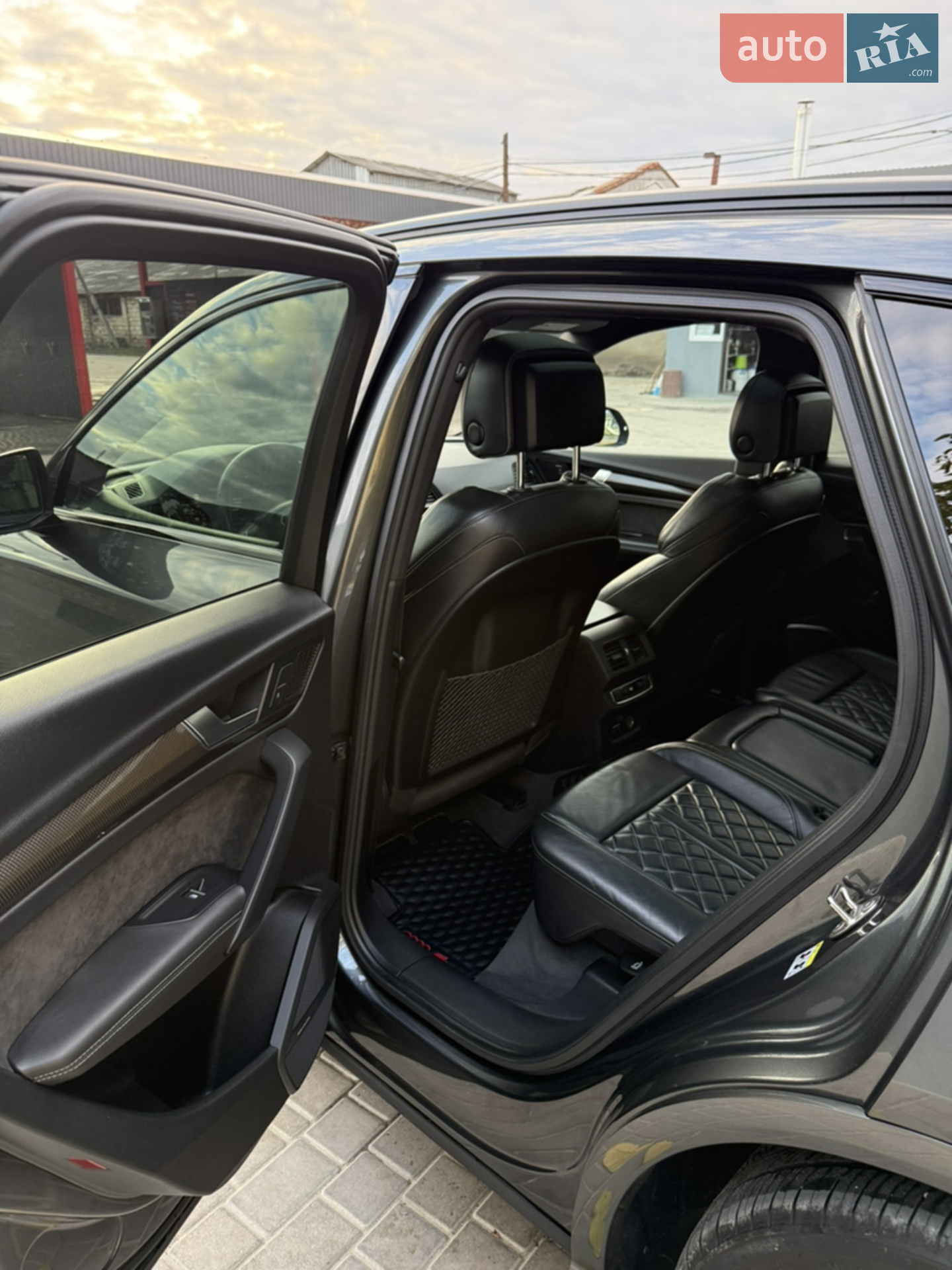 2020 Audi SQ5 - мініатюра 9