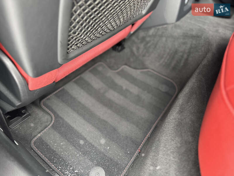 Внедорожник / Кроссовер Audi SQ5 2018 в Луцке