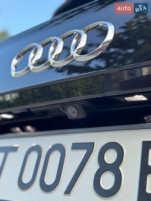 Внедорожник / Кроссовер Audi SQ5 2018 в Городенке