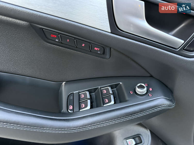 Внедорожник / Кроссовер Audi SQ5 2014 в Ковеле