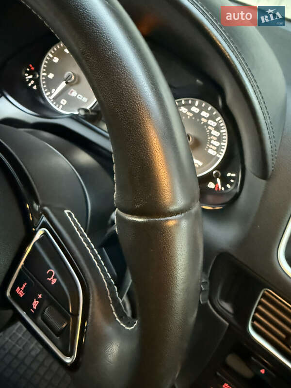 Внедорожник / Кроссовер Audi SQ5 2014 в Ковеле