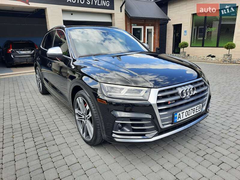 Внедорожник / Кроссовер Audi SQ5 2018 в Городенке