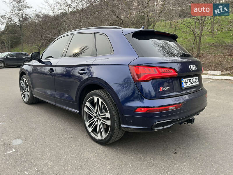 Внедорожник / Кроссовер Audi SQ5 2019 в Одессе