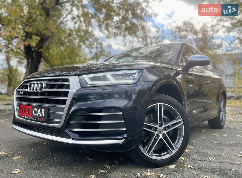 Внедорожник / Кроссовер Audi SQ5 2019 в Киеве