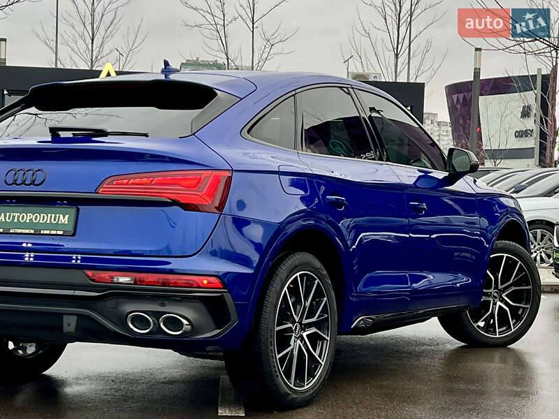 Внедорожник / Кроссовер Audi SQ5 2021 в Киеве