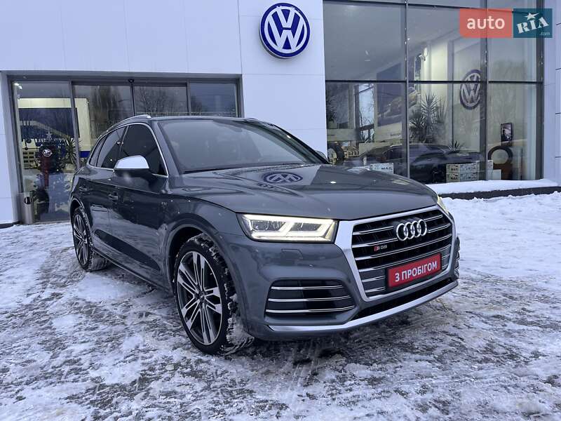 Внедорожник / Кроссовер Audi SQ5 2018 в Житомире