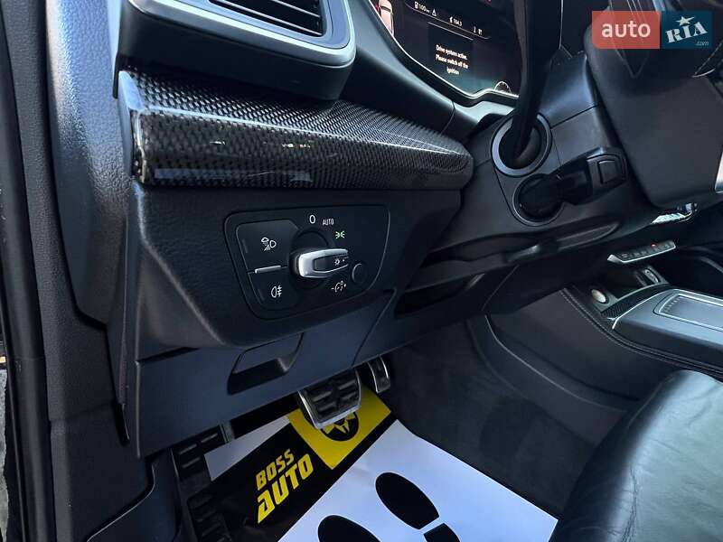 Позашляховик / Кросовер Audi SQ5 2018 в Івано-Франківську