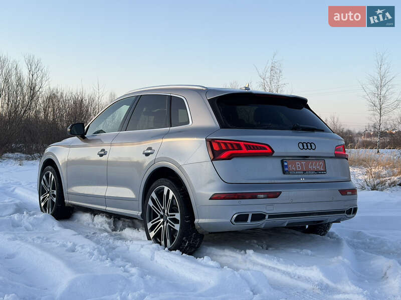 Внедорожник / Кроссовер Audi SQ5 2018 в Долине