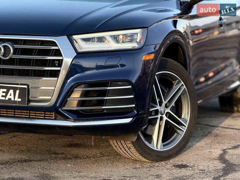 Внедорожник / Кроссовер Audi SQ5 2018 в Кривом Роге