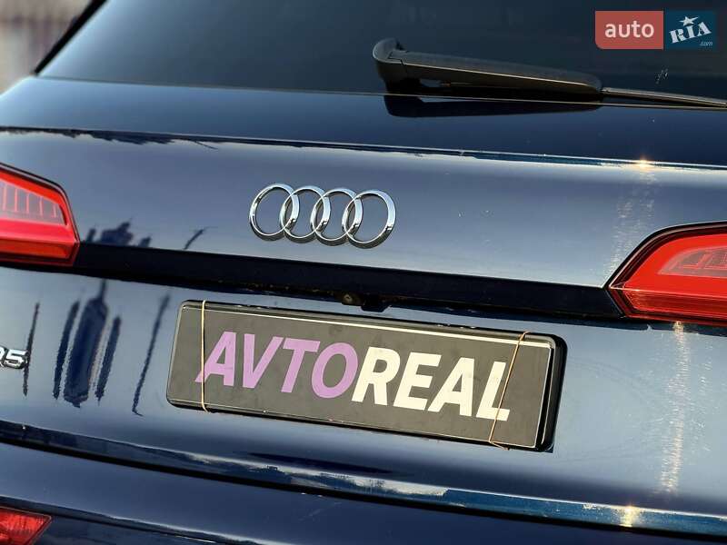 Внедорожник / Кроссовер Audi SQ5 2018 в Кривом Роге