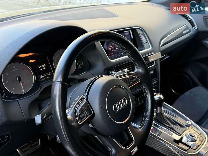 Внедорожник / Кроссовер Audi SQ5 2013 в Львове