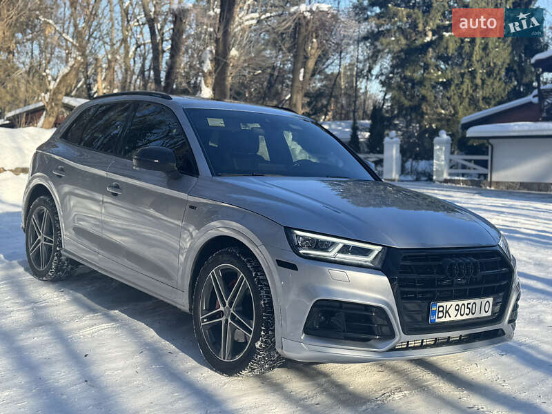 Внедорожник / Кроссовер Audi SQ5 2018 в Львове фото 6 Внедорожник / Кроссовер Audi SQ5 2018 в Львове