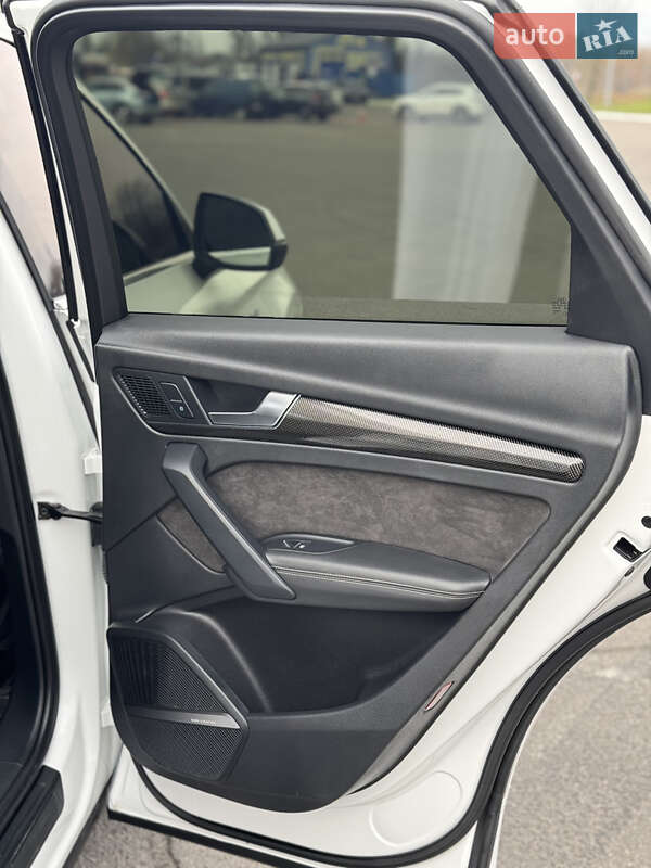 Внедорожник / Кроссовер Audi SQ5 2018 в Львове