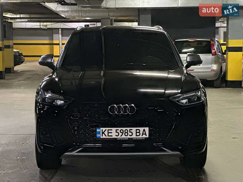 Позашляховик / Кросовер Audi SQ5 2022 в Дніпрі