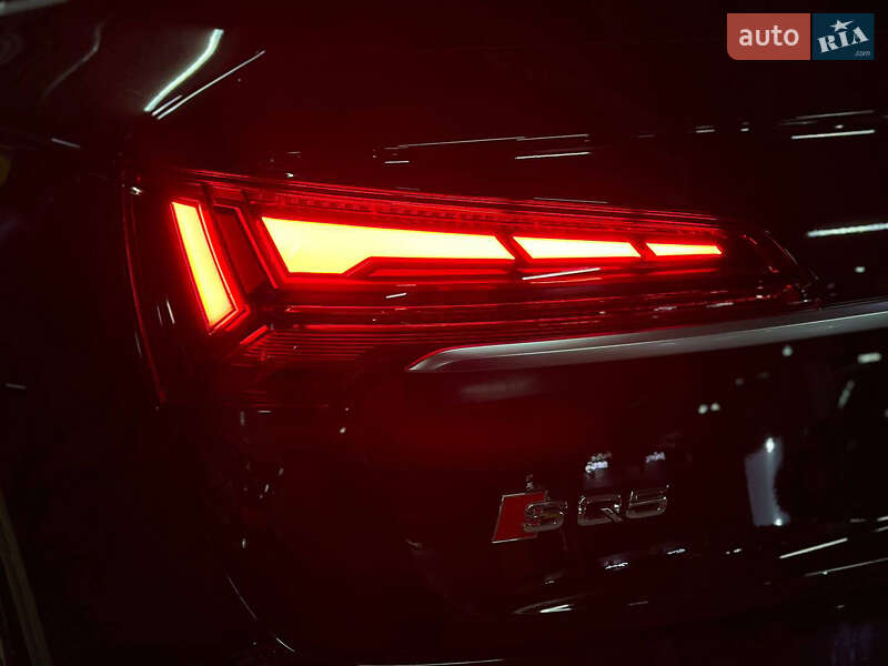 Позашляховик / Кросовер Audi SQ5 2022 в Дніпрі
