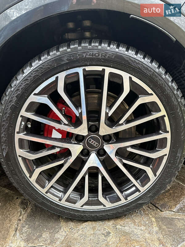 Позашляховик / Кросовер Audi SQ5 2025 в Ужгороді