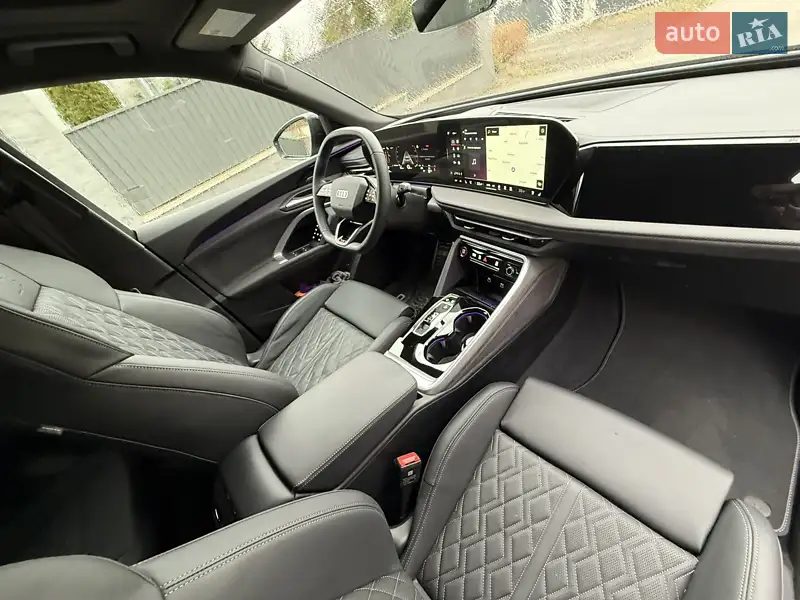 Audi SQ5 2025 VIN WA125AGU2S2012323 фото оголошення 40 з 115